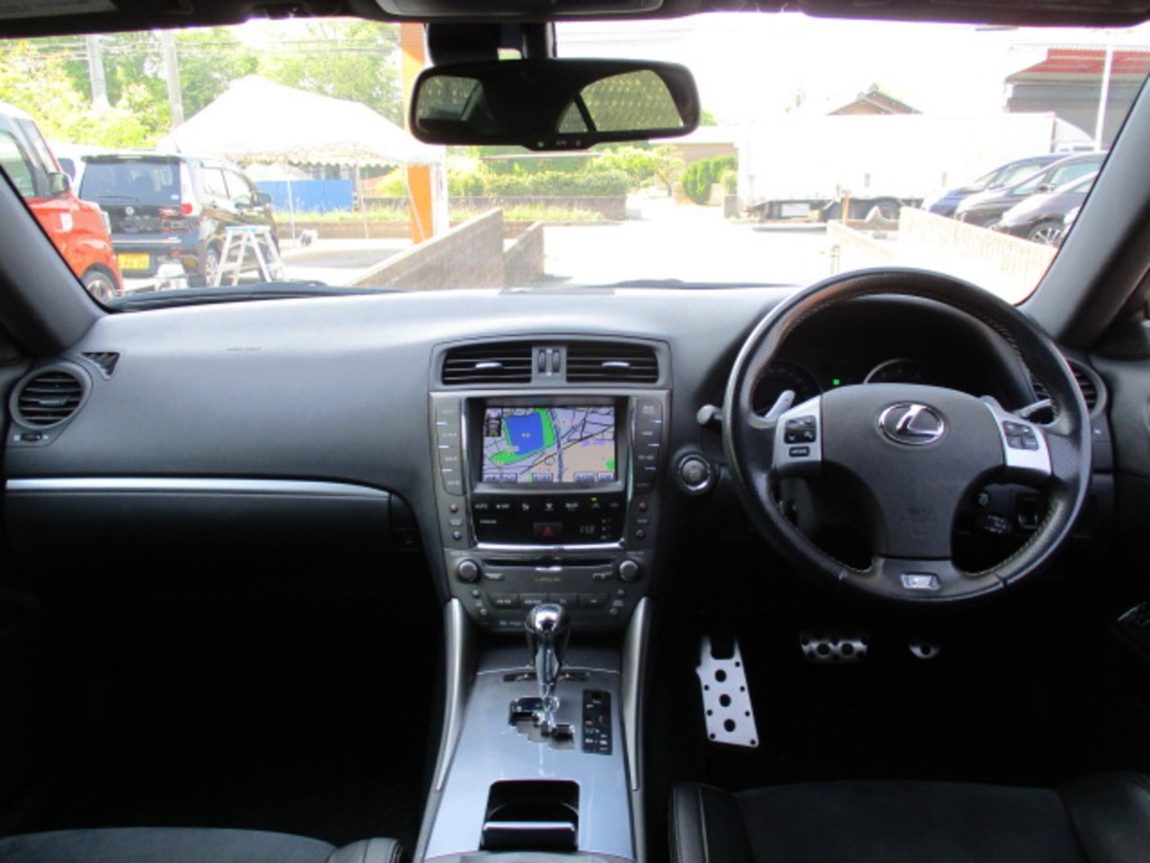 Lexus IS 2012